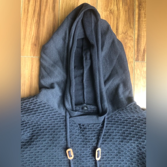 NWOT Men’s Navy Blue Waffle Knit Hoodie Sweater Size XL. - Picture 3 of 8